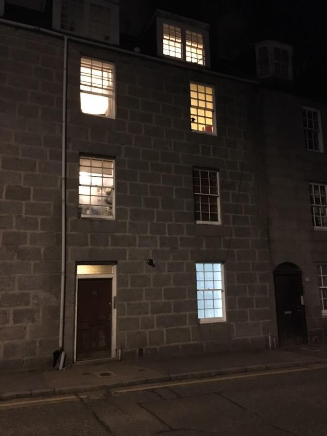 Dazzling And Elegant Flat In Aberdeen City Centre Apartment Exterior photo